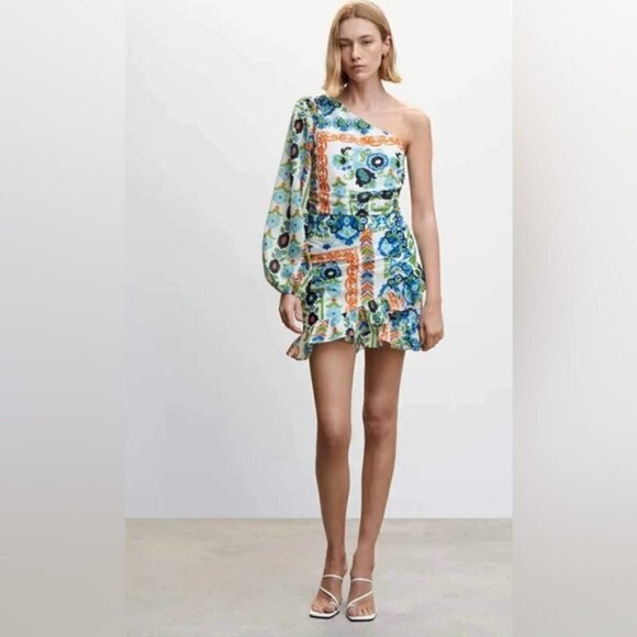 Mango, Ladies Asymmetrical pleated dress. Size: 10. NWT - Picture 13 of 16